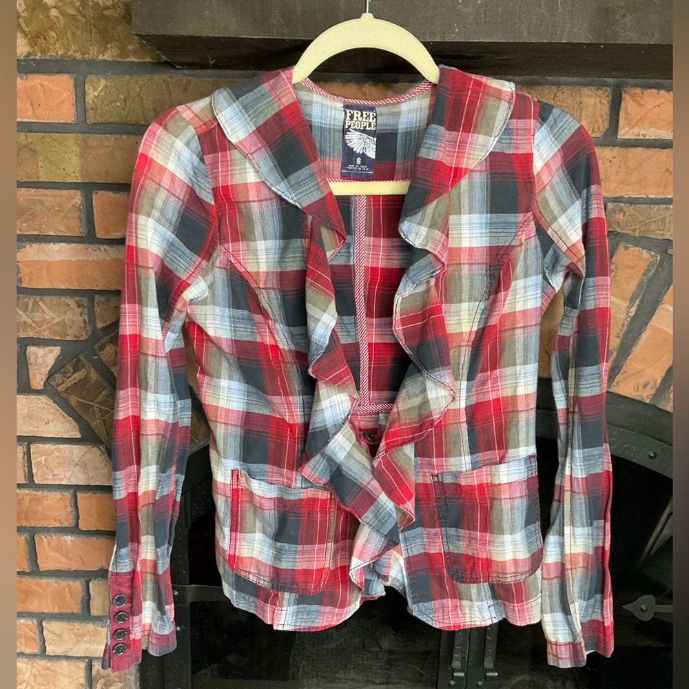 Free People preloved lightweight blazer ruffle detail plaid sz6 pp18” L21.5